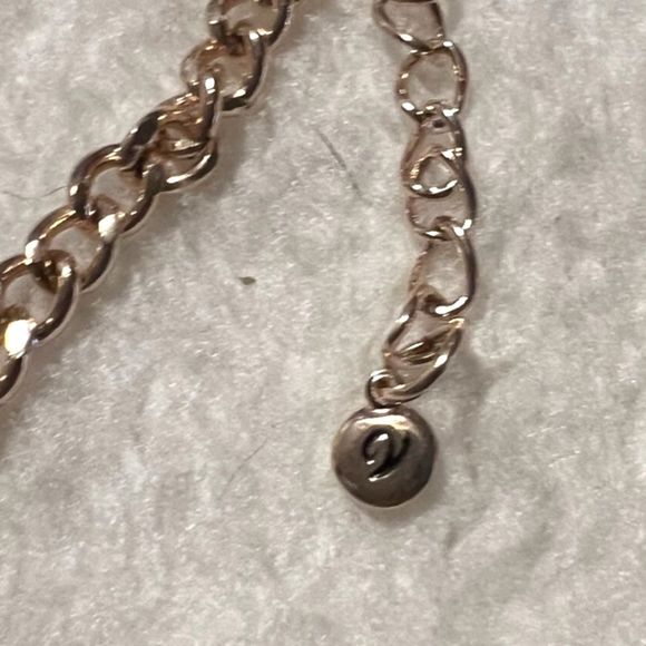 Vida Jewels Rose Gold Tone White Beaded Discs Pendant 24 Inch Statement Necklace - Picture 6 of 7